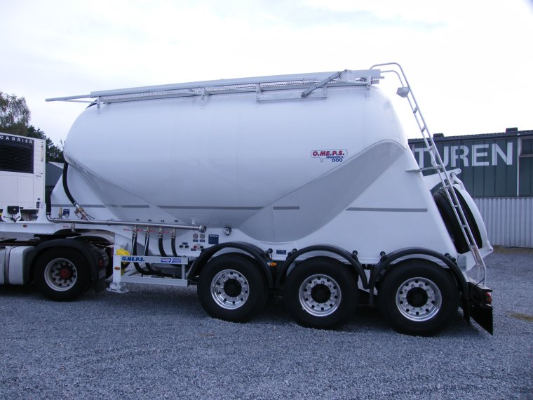 Цементовоз Нурсан 4 осный