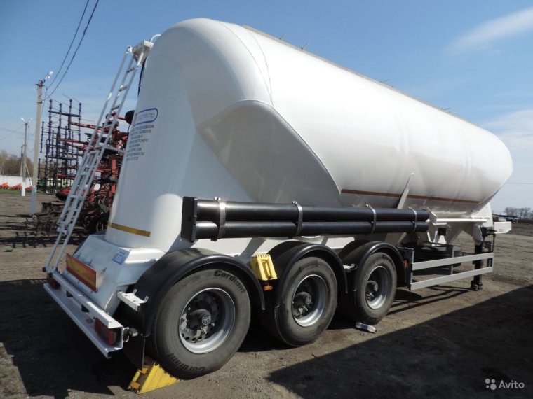 Полуприцеп Бонум цементовоз