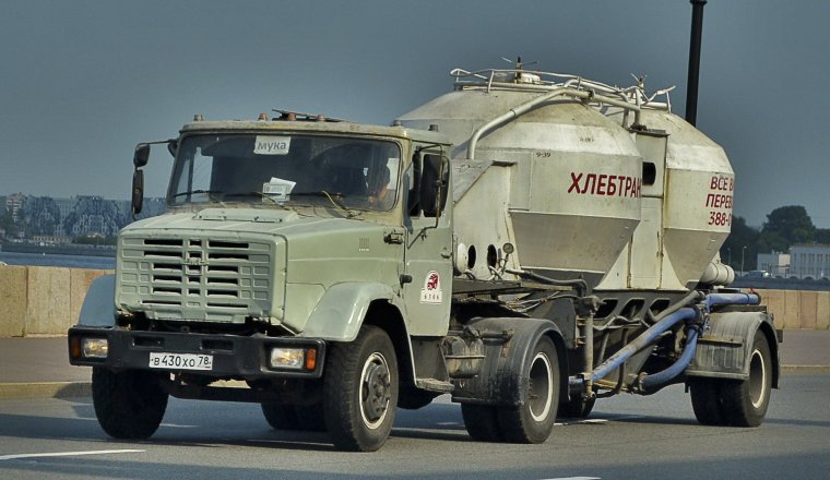 МАЗ Муковоз с полуприцепом