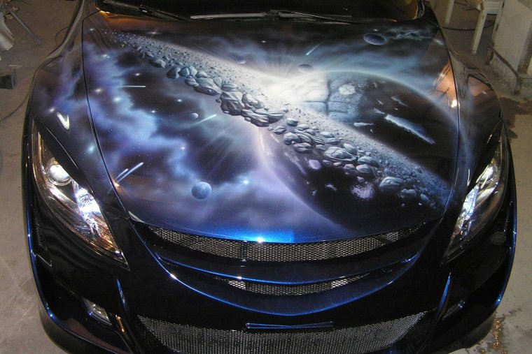 Космическая аэрография на авто