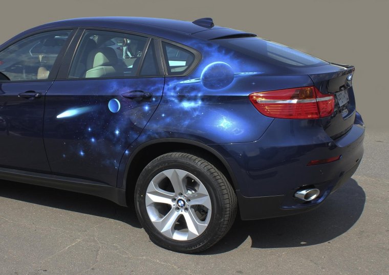 Аэрография космос на авто