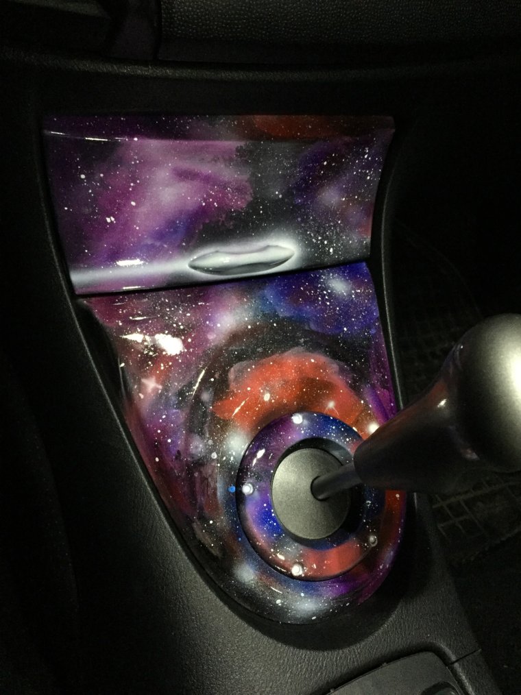 Аэрография на торпеду автомобиля