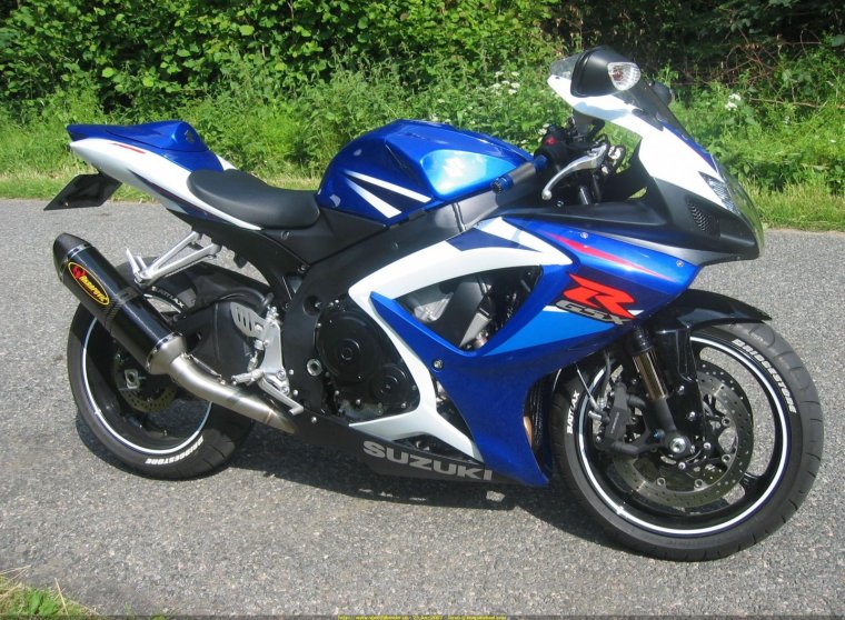 Suzuki GSX 750rr