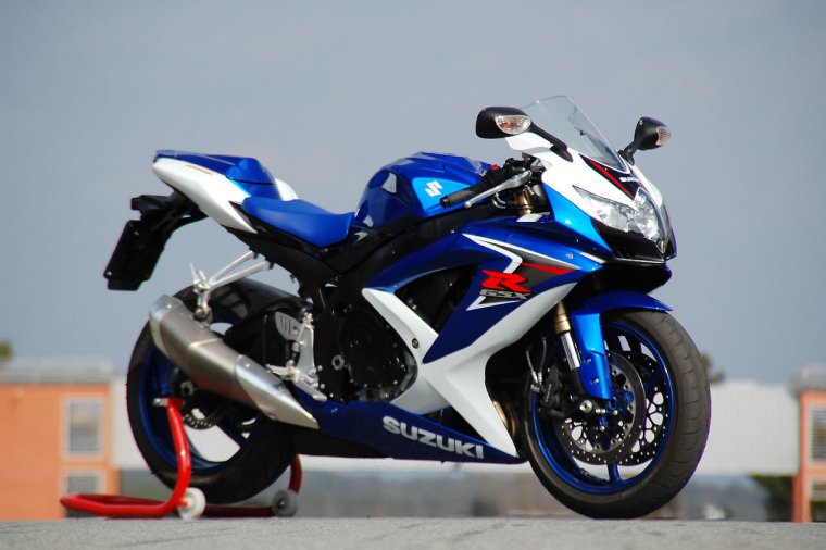 Suzuki GSXR 600