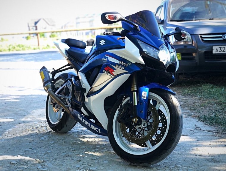 Suzuki джиксер 600