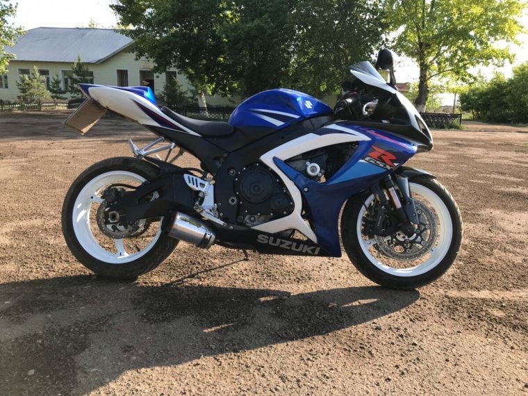 Сузуки джиксер 750 2007