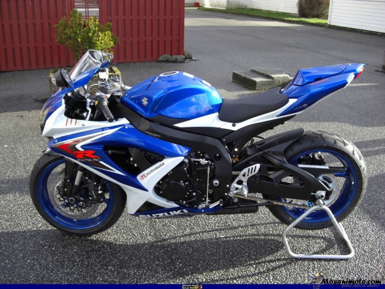 Сузуки GSXR 750 k8