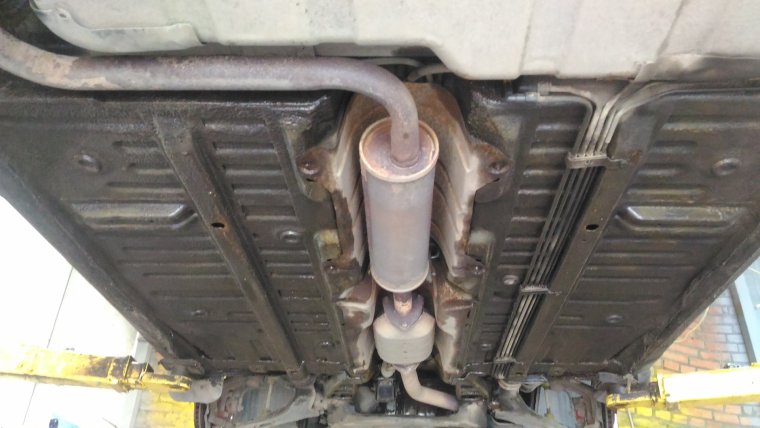 Днище Chevrolet lanos 1