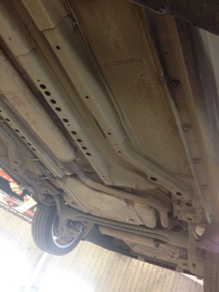 Днище Chevrolet Cruze