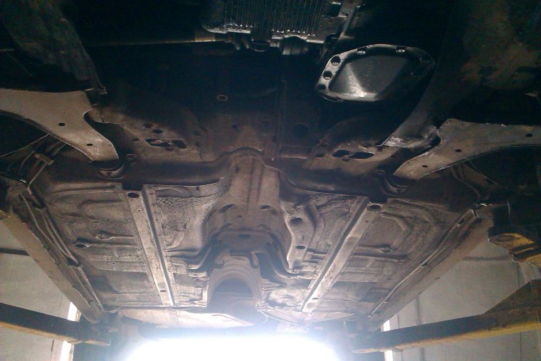 Днище кузова Дэу нексии 150