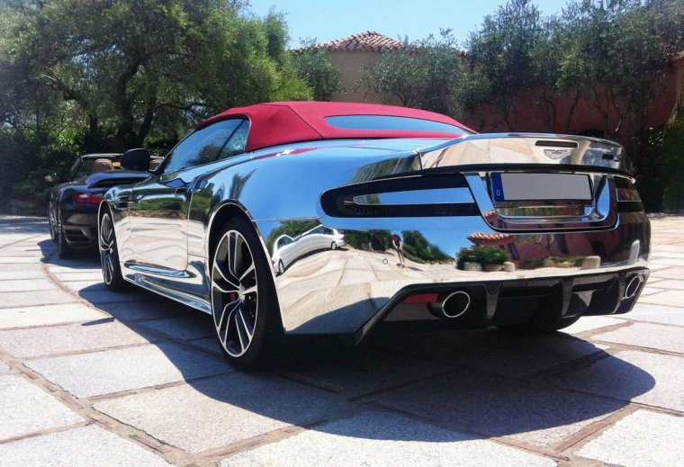 Астон Мартин хром