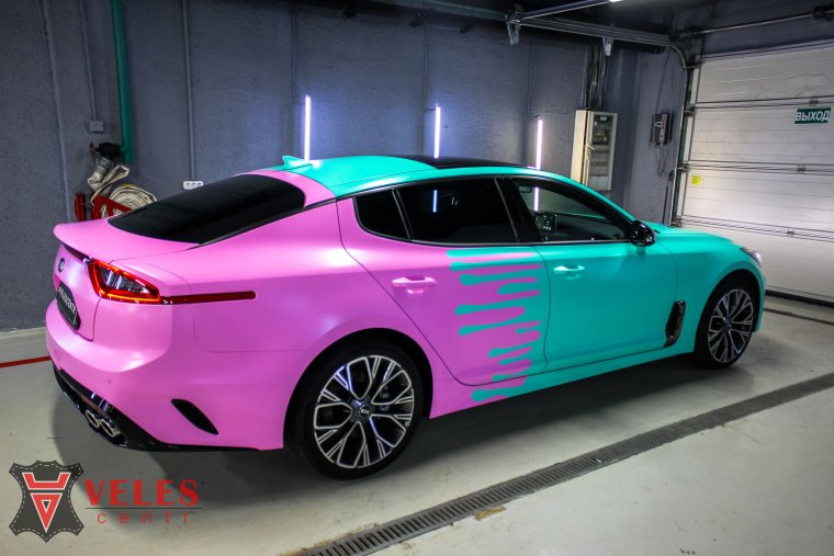 Оклейка авто цветной пленкой