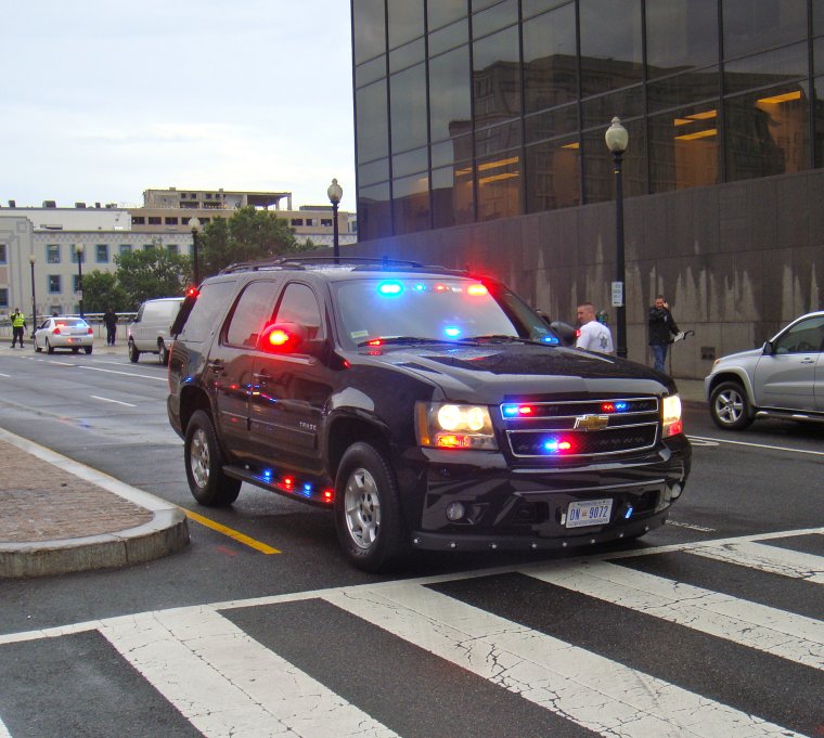 Шевроле Тахо полиция