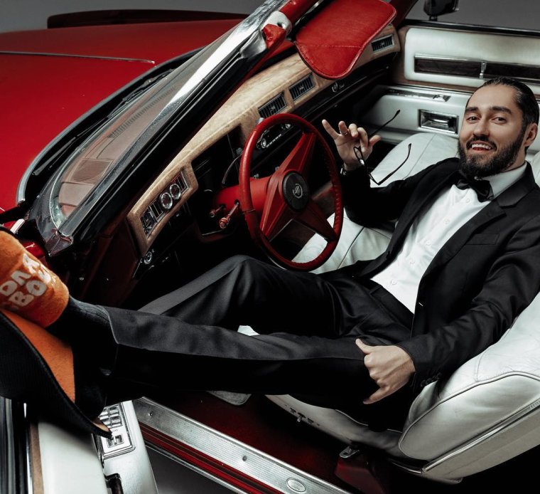 Машина Мота