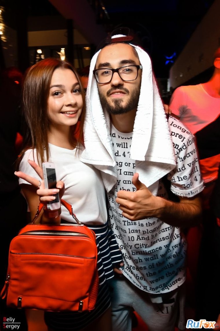 Мот Блэк Стар