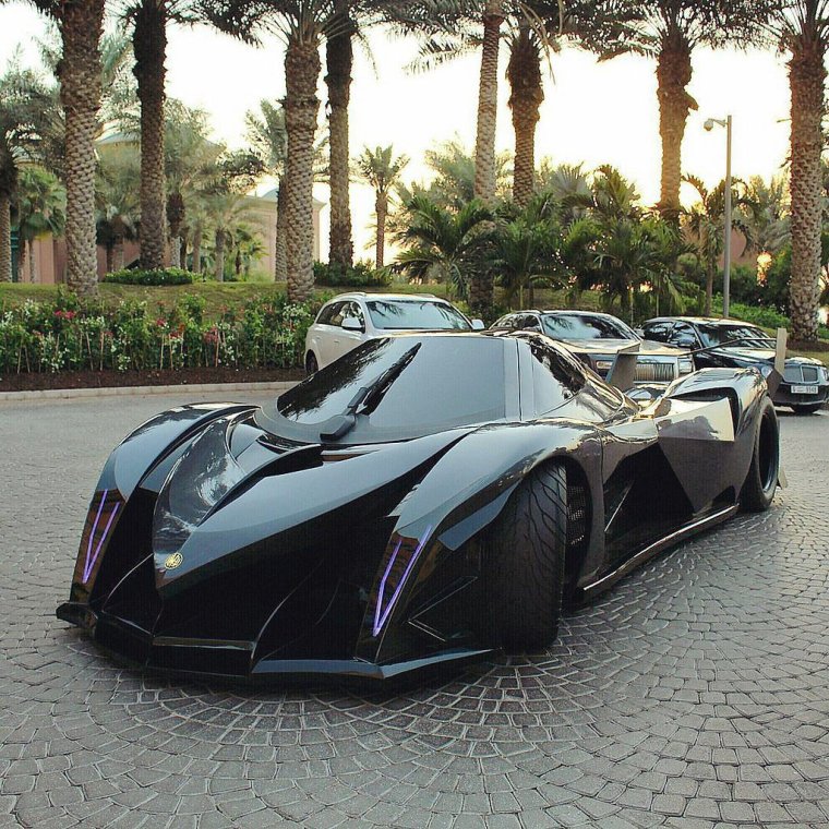 Арабский гиперкар Devel Sixteen на 5000 л. с.