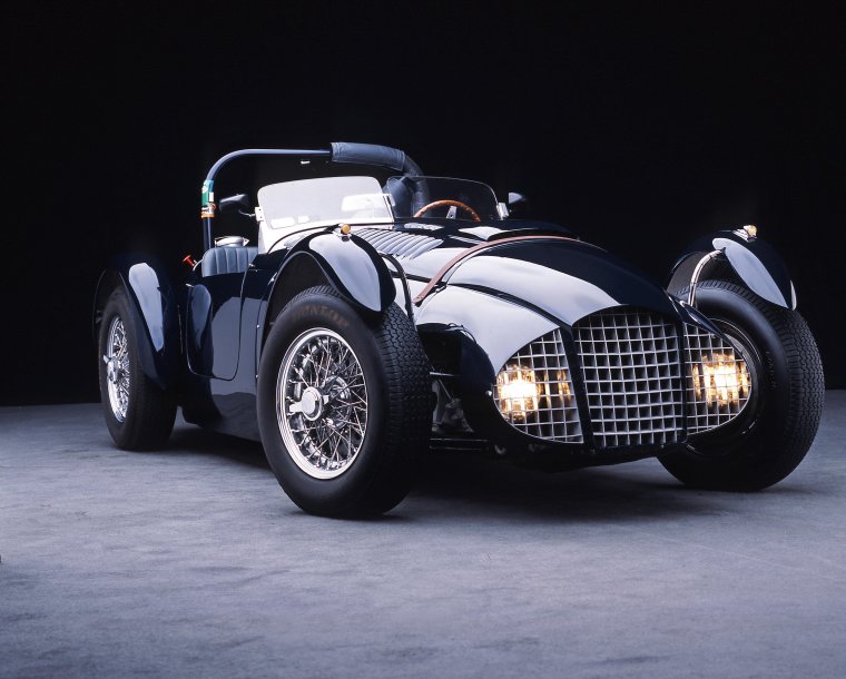 Спортивные ретро автомобили