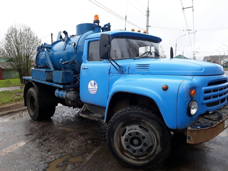 Машина водоканала