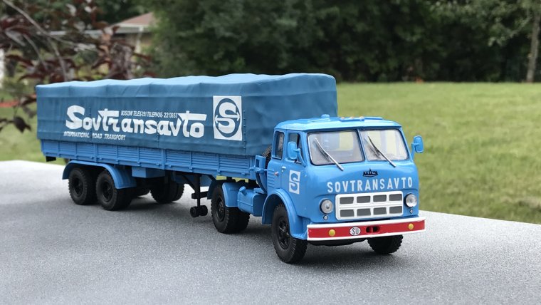 Tatra 813 Совтрансавто