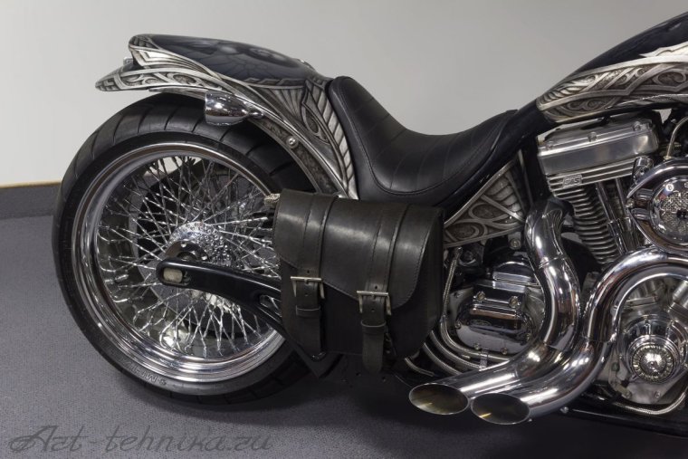 Харлей Дэвидсон серебристый