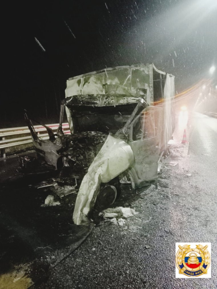 Машина ночью