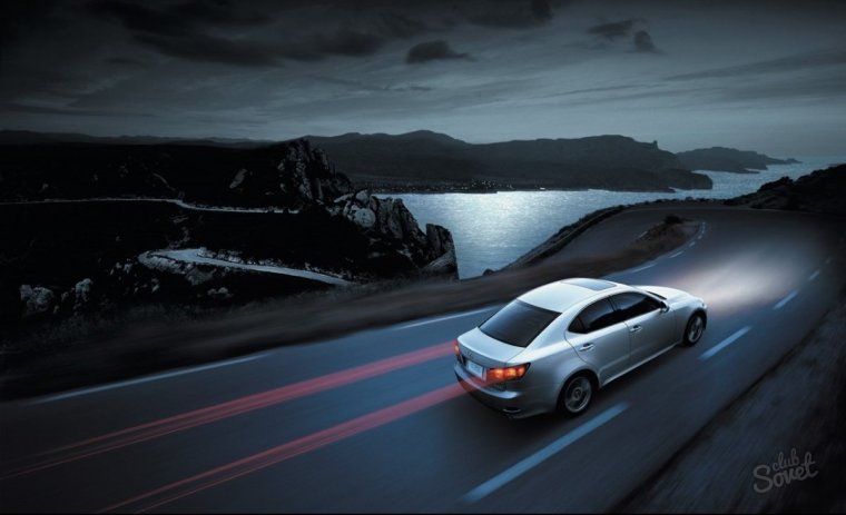 Машина на закате