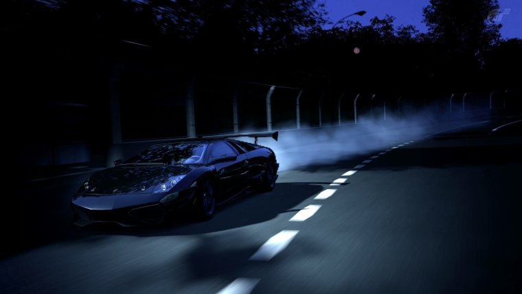 Субару Импреза вечером