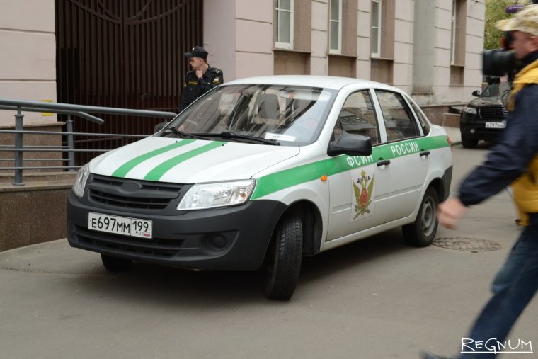 Машины ФСИН С мигалками