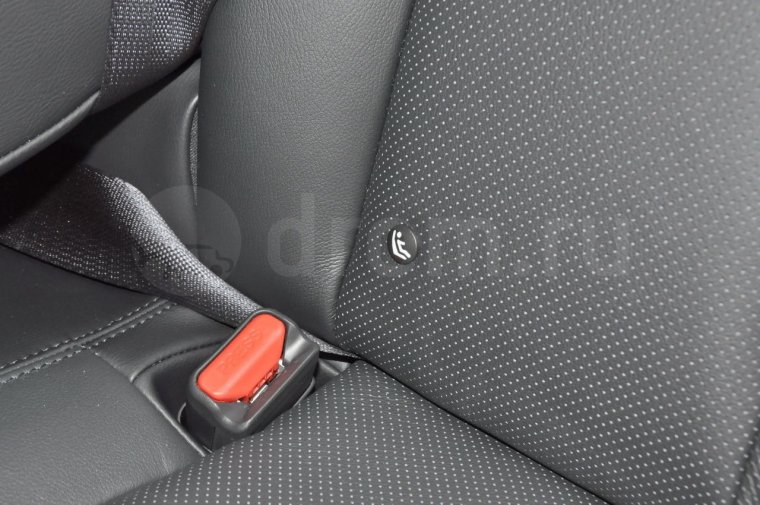 Nissan Qashqai 2014 крепление Isofix