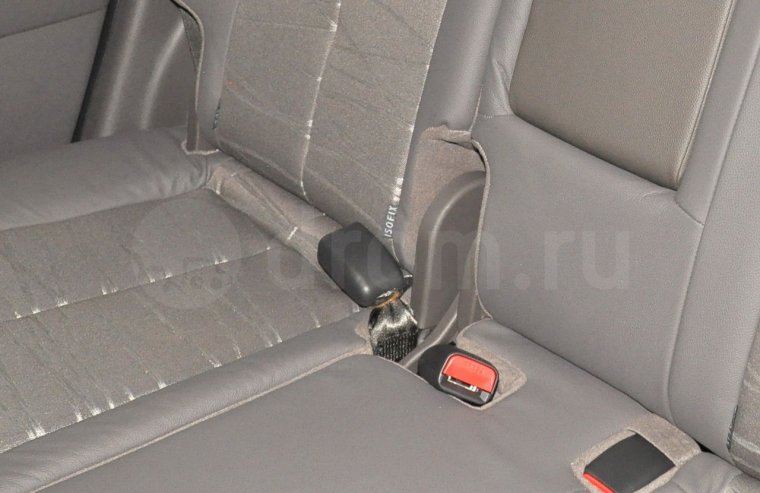 Isofix Nissan Tiida
