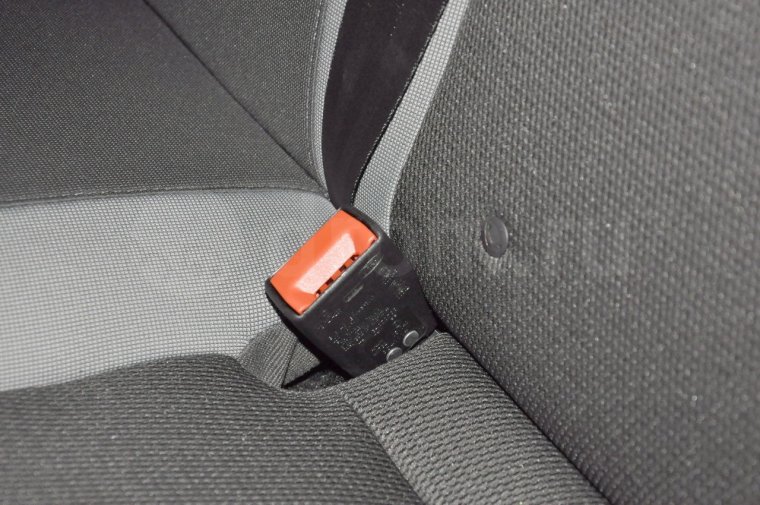 Изофикс в Ниссан Террано