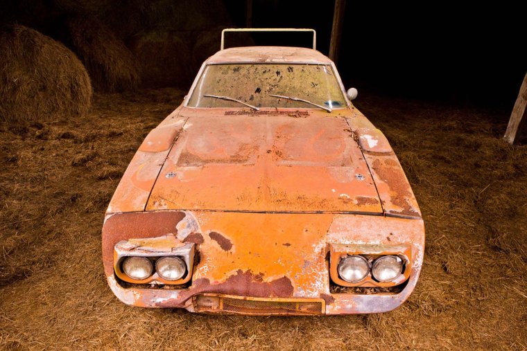 Додж Чарджер Дайтона заброшенный