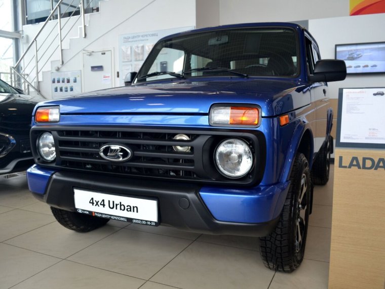 Нива 4х4 голубая Планета