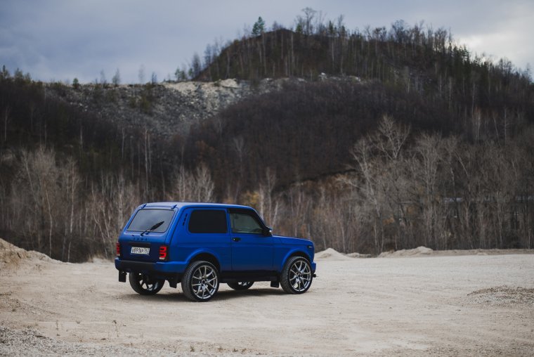 Нива Урбан с туманками