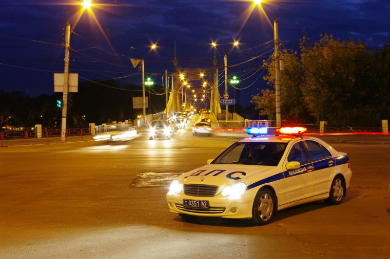 Машина ГИБДД