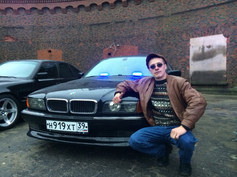 90е бандиты на БМВ