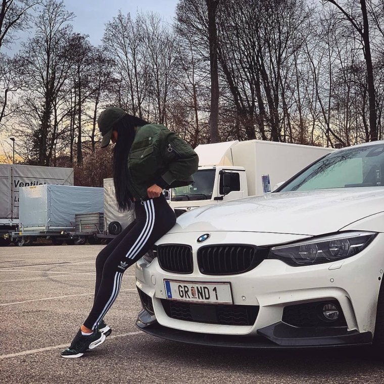 Дафт панк Делориан