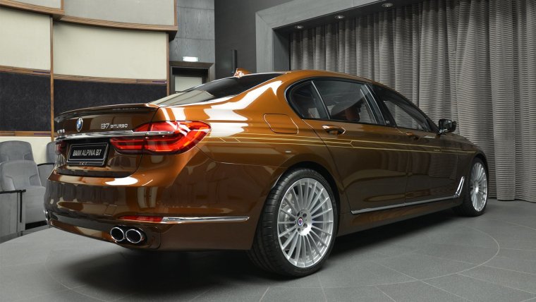 BMW 7 Альпина