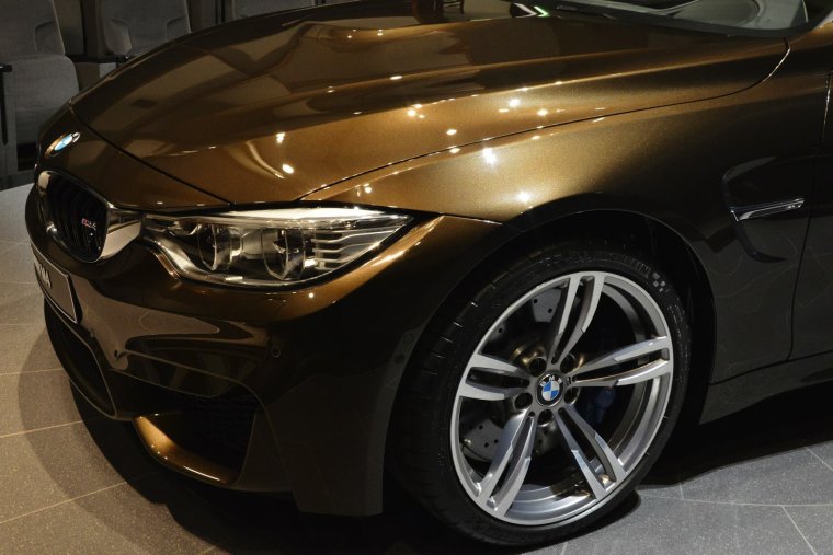 BMW m4 Bronze