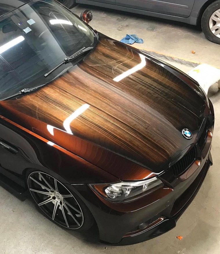 Коричневый металлик Audi