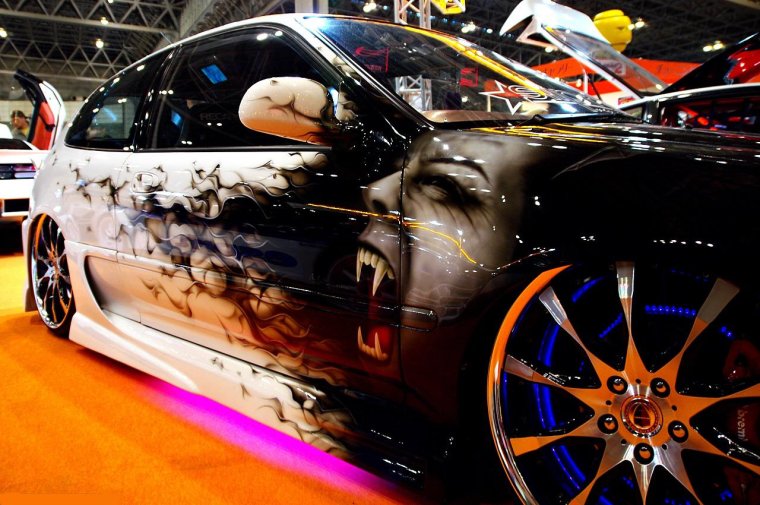 Аэрография в японском стиле