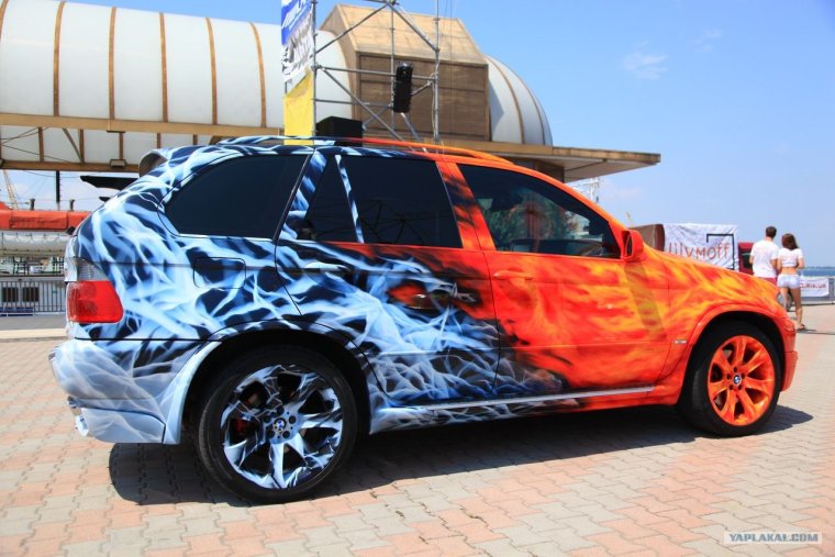 Аэрография капота в японском стиле