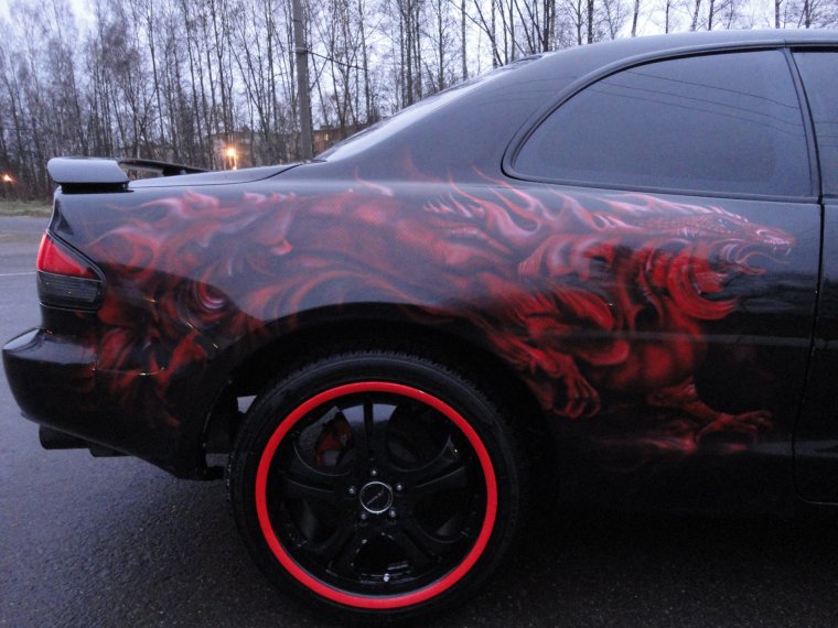 Аэрография на автомобиль аниме