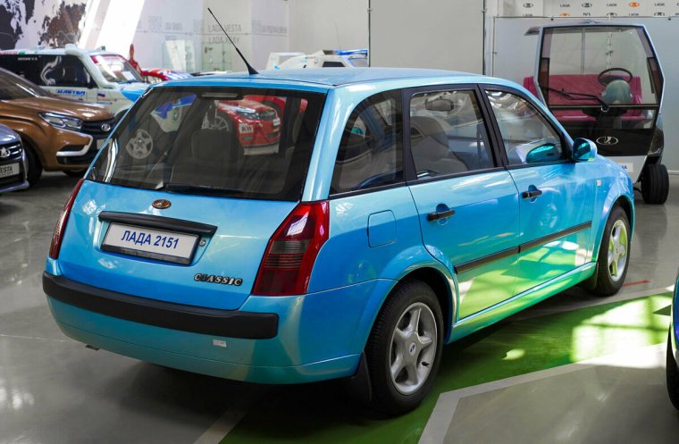 ВАЗ-2151 Ford Fusion