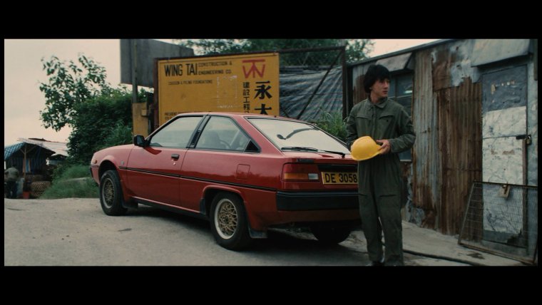 Машина Джеки Чана в фильме доспехи Бога