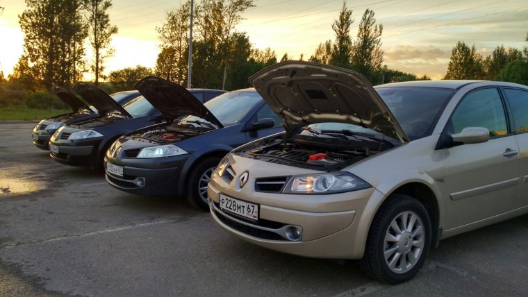 Обвес Мазда 3 2006