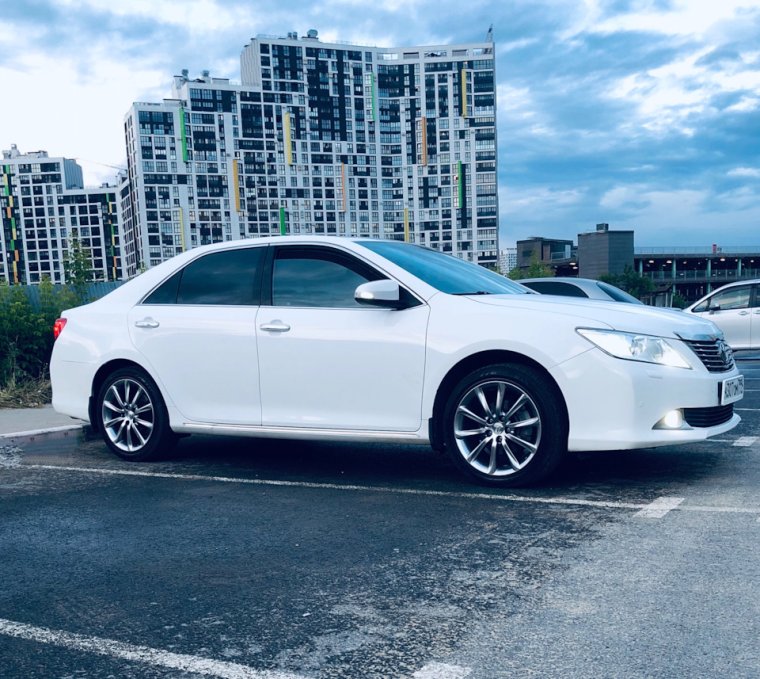 Антон на Камри