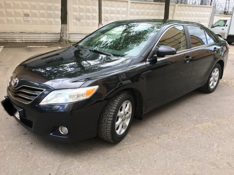 Toyota Camry 2009 черная