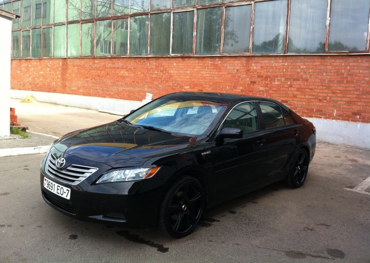 Камри v40 черная