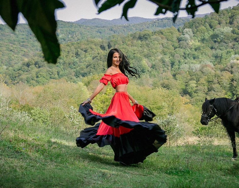 Красивые цыганки